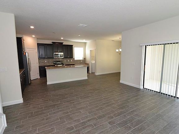 5th image of 7749 Purple Finch St