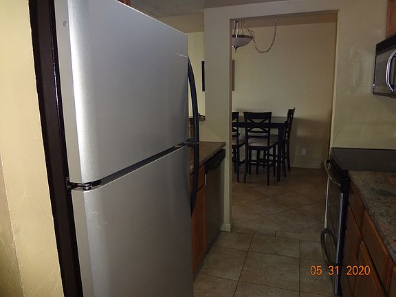 5th image of 421 S Howes St #702S