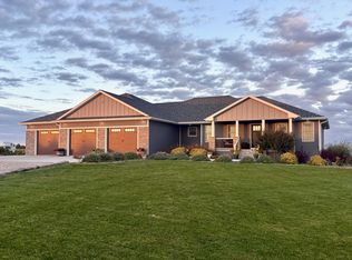 6195 Standage Pl, Kearney, NE 68845