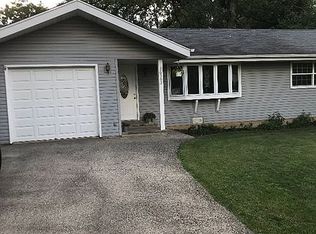 36562 N Wildwood Dr, Lake Villa, IL 60046