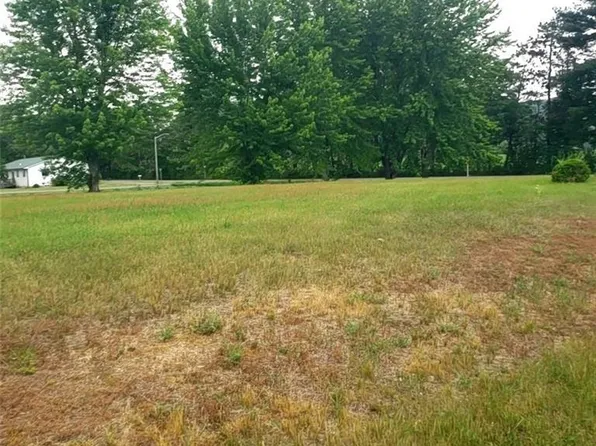 000 West 20th Street, Buffalo City, WI 54622