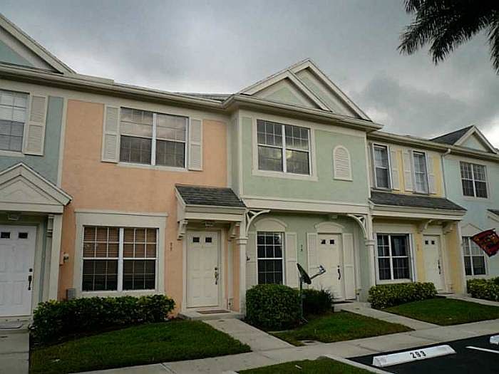 1st image of 75 Whitehead Cir