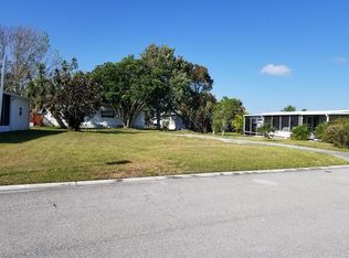 804 Thrush Cir, Barefoot Bay, FL 32976