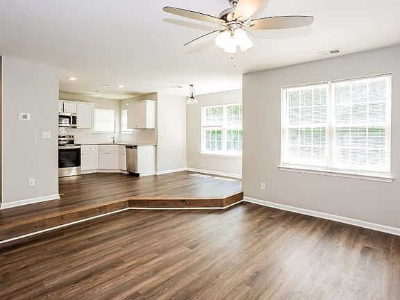 5th image of 10527 Red Orchid Dr