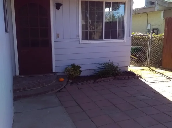 930-932 S Wisconsin St #2, Fallbrook, CA 92028