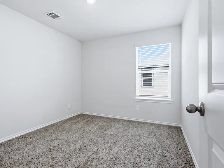 750 Orchid Way — Photo 14