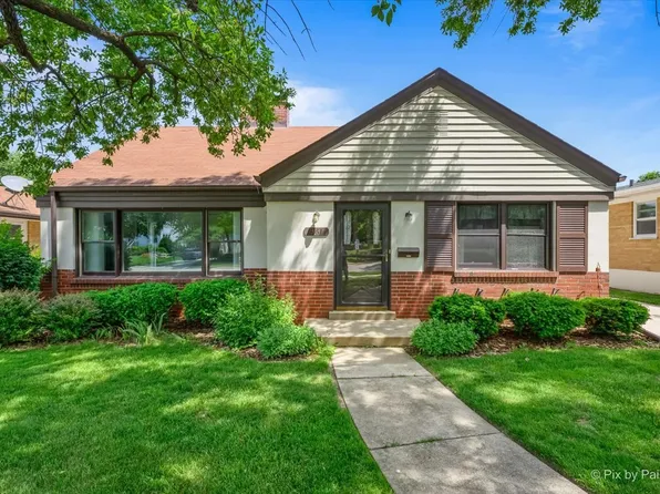 361 Bryant Ave, Glen Ellyn, IL 60137