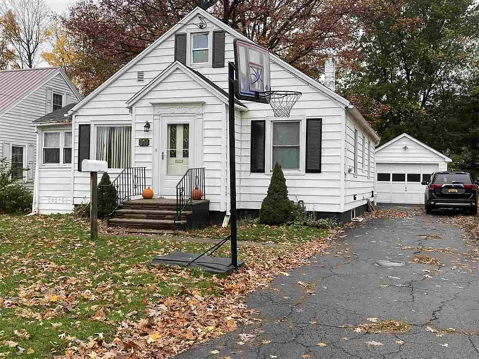 1st image of 50 Brighton St