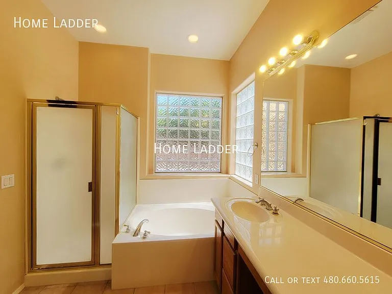8348 W Andrea Dr — Photo 10