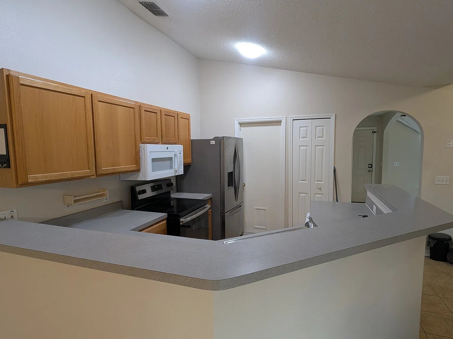 4 bed, 1660 sqft, $1,700 — Photo 3