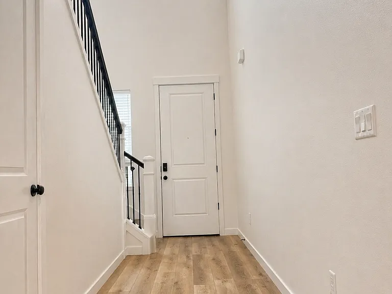 8522 NE 134th St — Photo 11