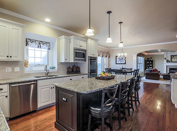5th image of 5631 Rosinweed Ln