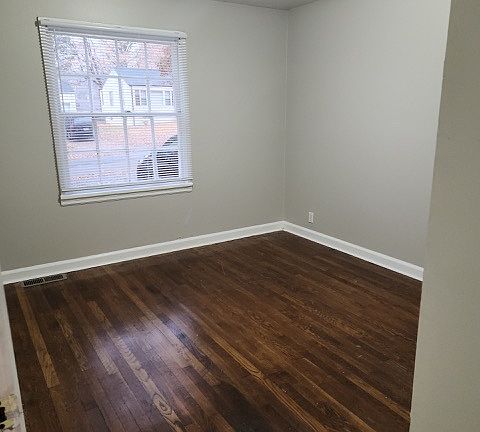 4th image of 1135 Laire Dr