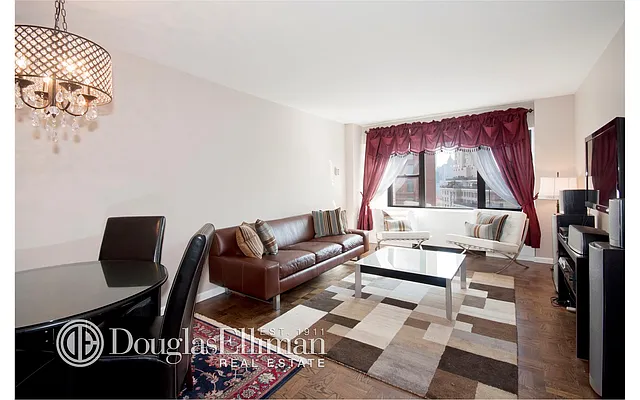 Rented by Douglas Elliman | media 14
