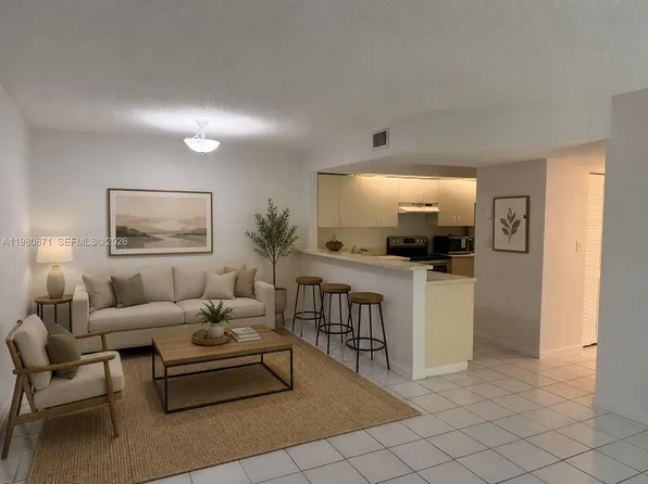 8560 SW 212th St APT 306, Cutler Bay, FL 33189