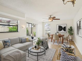 4075 Village Dr UNIT B, Delray Beach, FL 33445