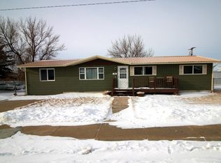 965 Hill St, Shelby, MT 59474