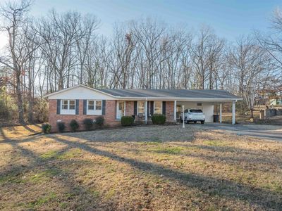 214 Hillhurst Dr, Selmer, TN, 38375