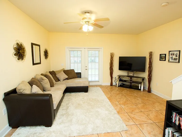 2508 SW 35th Pl #K65 — Photo 7
