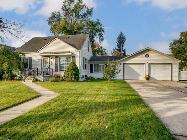 26875 W Huron River Dr, Flat Rock, MI 48134