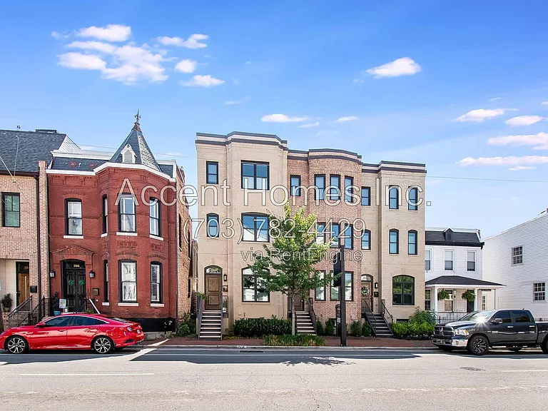 210 S Patrick St — Photo 1