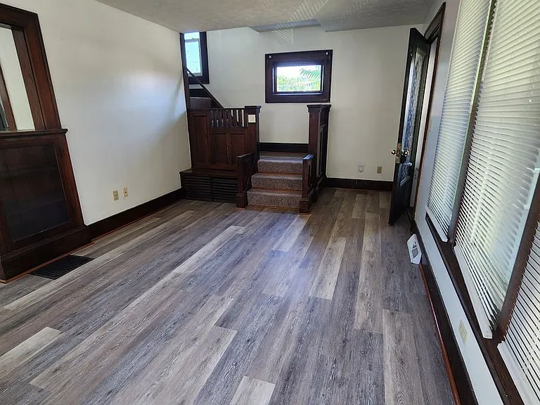 16 Palmetto Ave — Photo 8