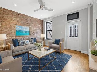 200 Stanton St #2, New York, NY 10002