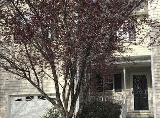 135 Stanopal Dr, Cary, NC 27511