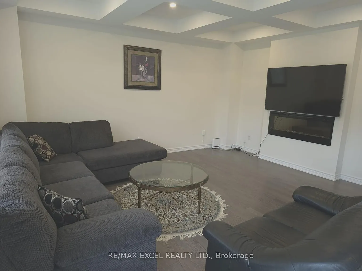4 bed, $2,950 — Photo 4