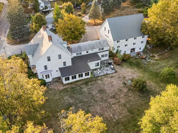 32 Maple Street, Andover, NH 03216