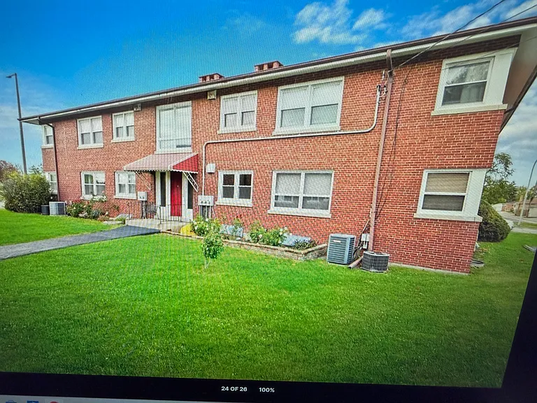 10351 Dickens St #2W — Photo 8