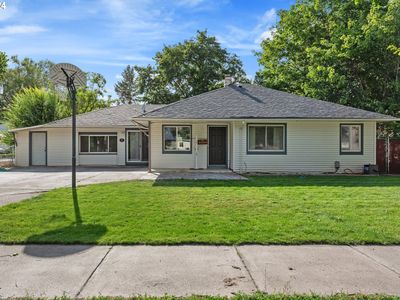 802 16th St, La Grande, OR, 97850
