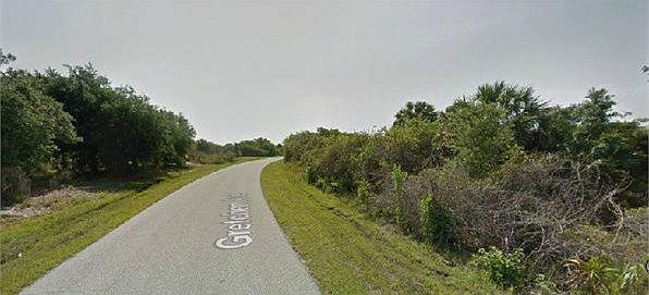 2nd image of 12103 Gretchen Ave