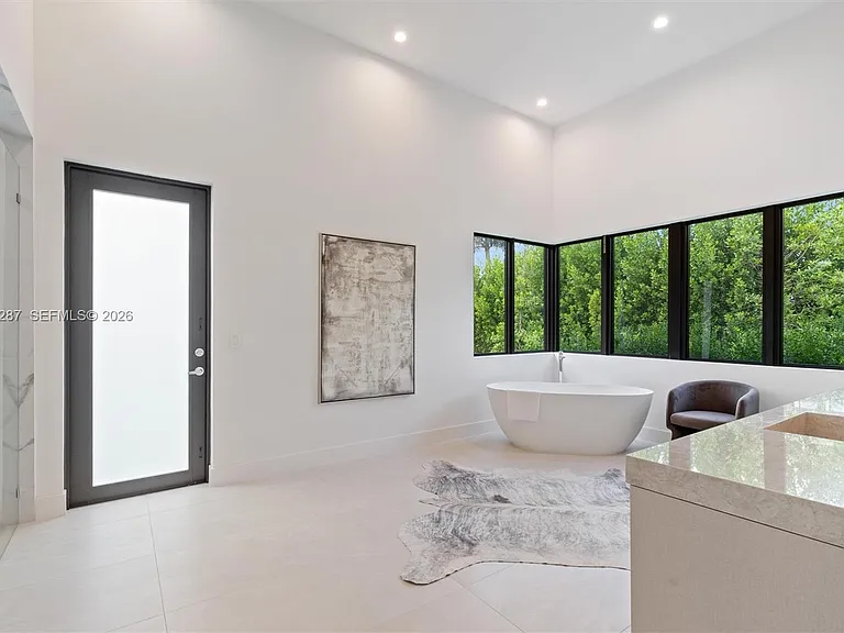14930 SW 16th Ct — Photo 22