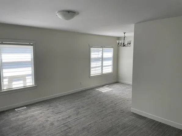 9205 Charles St, Chilliwack, BC V2P 5K8