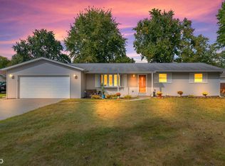 4460 Cambridge Dr, Port Huron, MI 48060