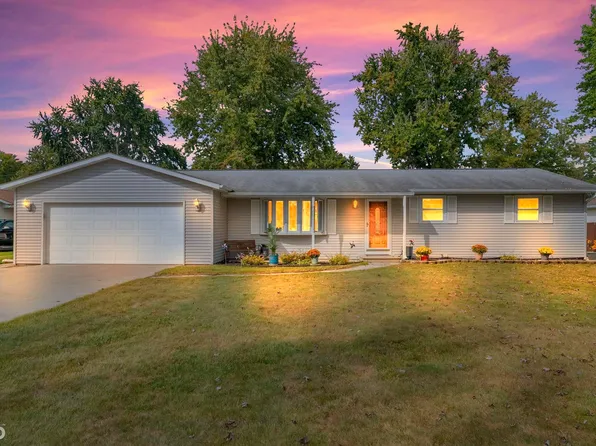 4460 Cambridge Dr, Port Huron, MI 48060