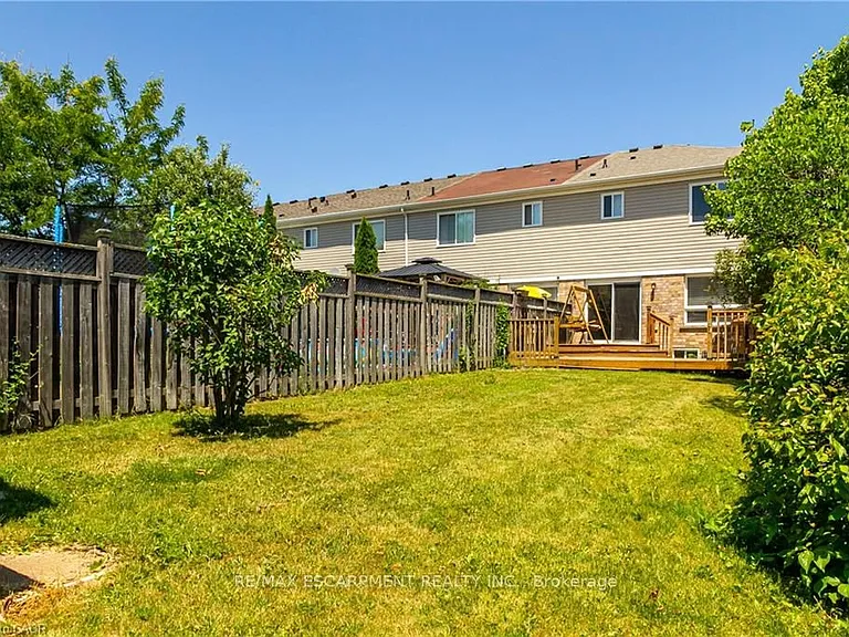 137 Windwood Dr — Photo 22