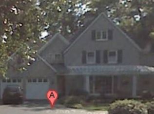 1402 Sheridan Rd, Highland Park, IL 60035