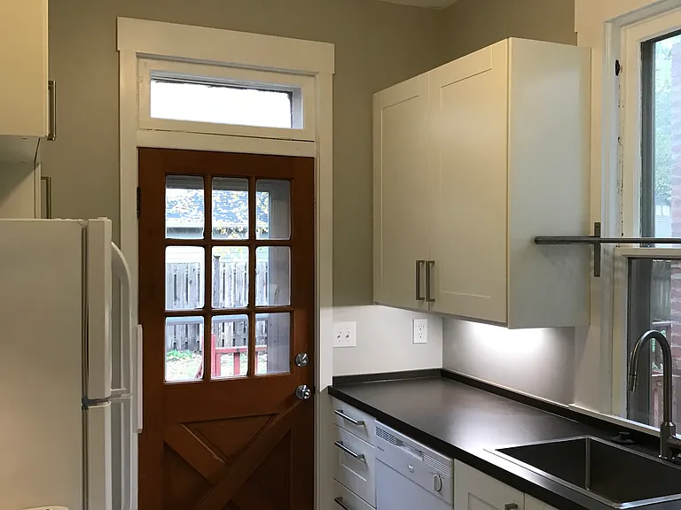 992 Delaware Ave #1 — Photo 5