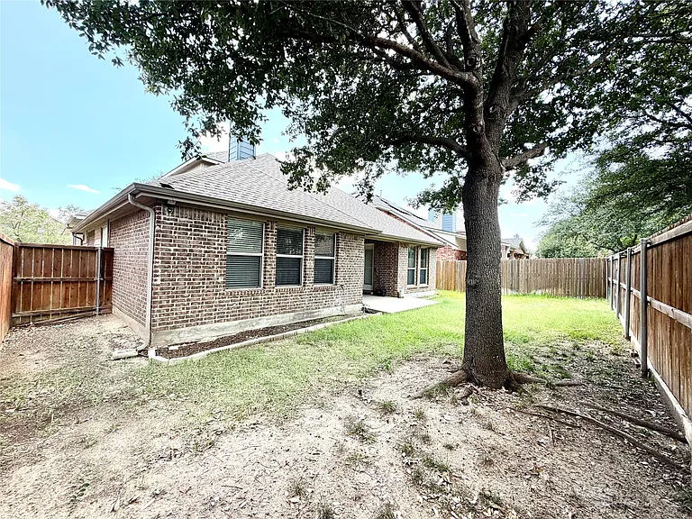 10312 Flat Creek Trl — Photo 29