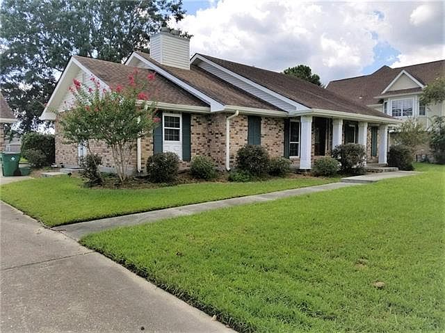 1st image of 3508 Lake Palourde Dr
