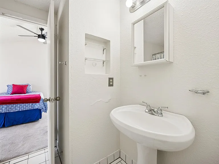 4814 Misty Slope Ln — Photo 12