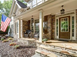 4040 Eyrie Farms Ln, Cumming, GA 30041