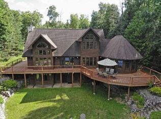 8043 Nokomis Dr, Eagle River, WI 54521
