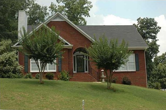 409 Still Oaks Circle