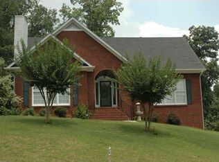 409 Still Oaks Cir, Trussville, AL 35173