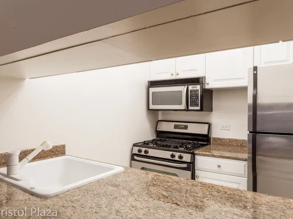 210 East 65th Street image 4 of 6