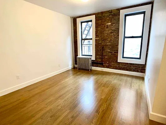 Rented by REAL New York | media 9