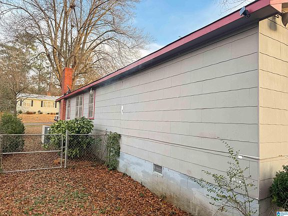 5th image of 727 Glenwood Rd